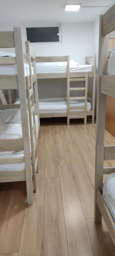 Hostel Omnibus Cakovec Luaran gambar