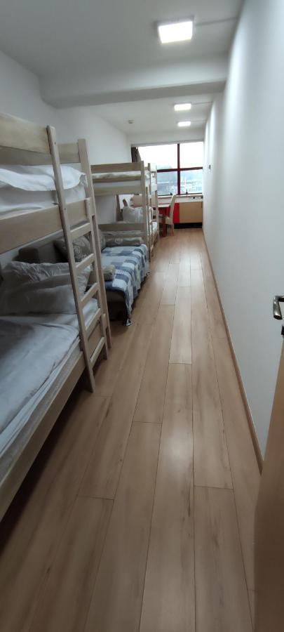 Hostel Omnibus Cakovec Luaran gambar