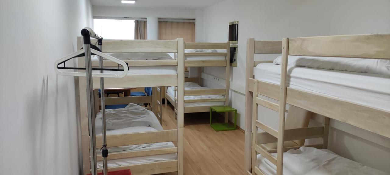 Hostel Omnibus Cakovec Luaran gambar