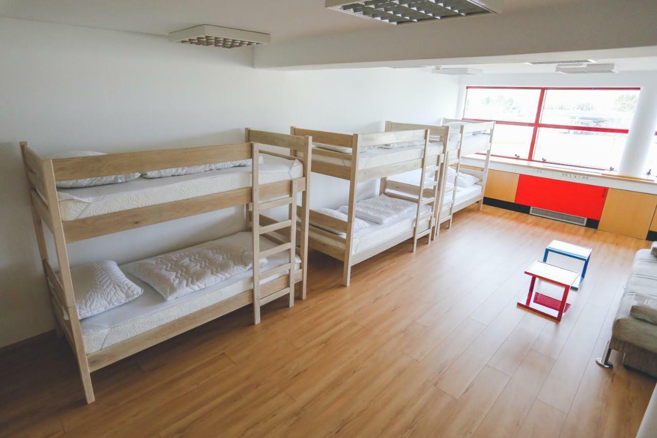 Hostel Omnibus Cakovec Luaran gambar
