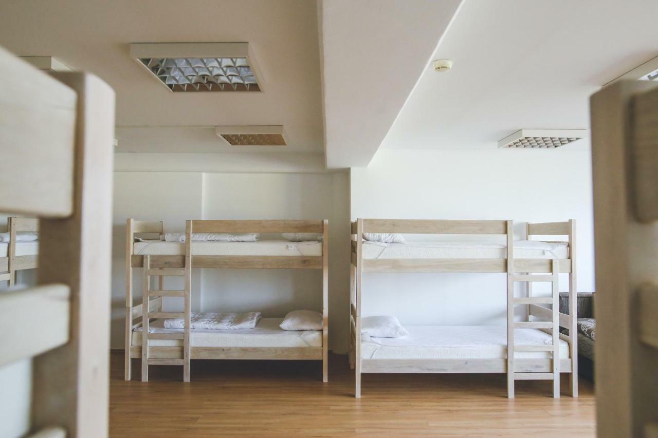 Hostel Omnibus Cakovec Luaran gambar